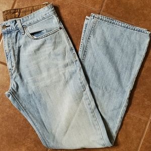 Light wash Levi's